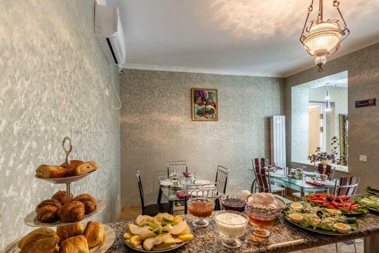 Готель Q&B House Тбілісі Екстер'єр фото